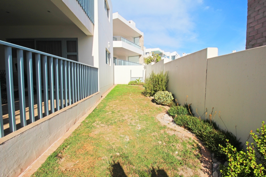 4 Bedroom Property for Sale in Paradise Beach Western Cape